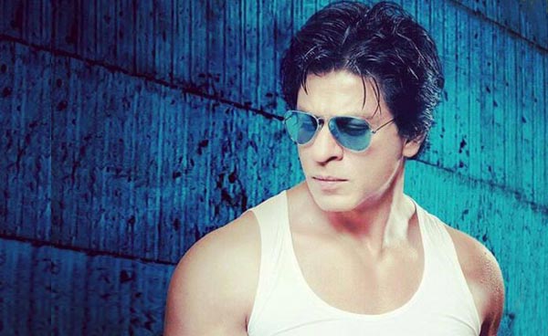 shahrukh khan,fan movie,shahrukh fans  'ఫ్యాన్'సినిమాపై షారుఖ్ ఫ్యాన్ కేసు!